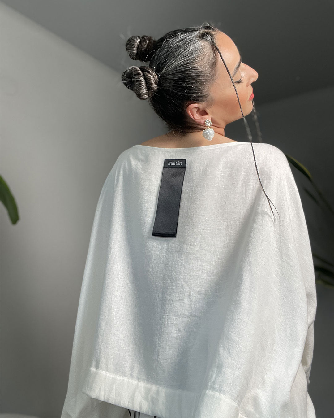 ERANA LINEN BLOUSE