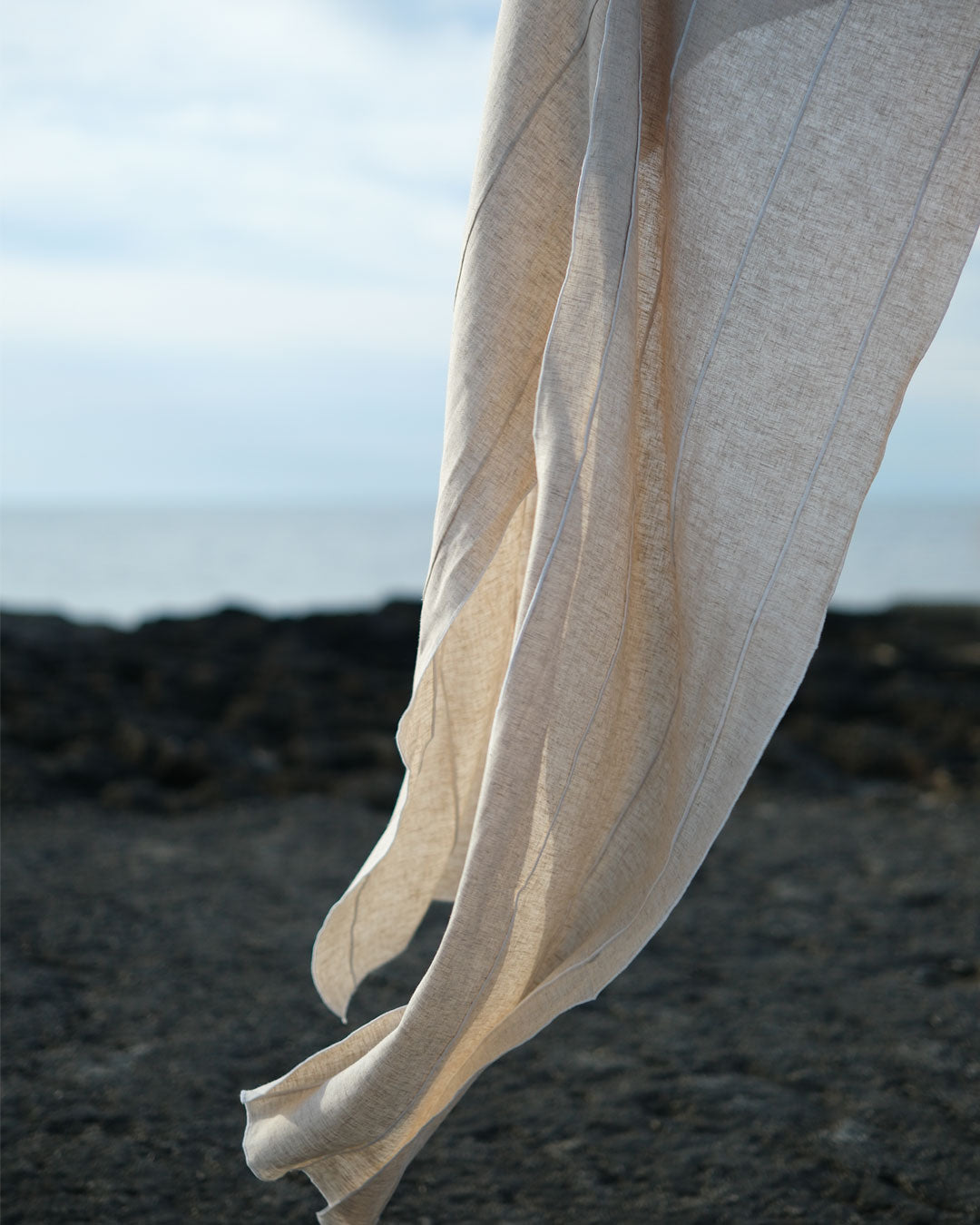 FALA LINEN SHAWL