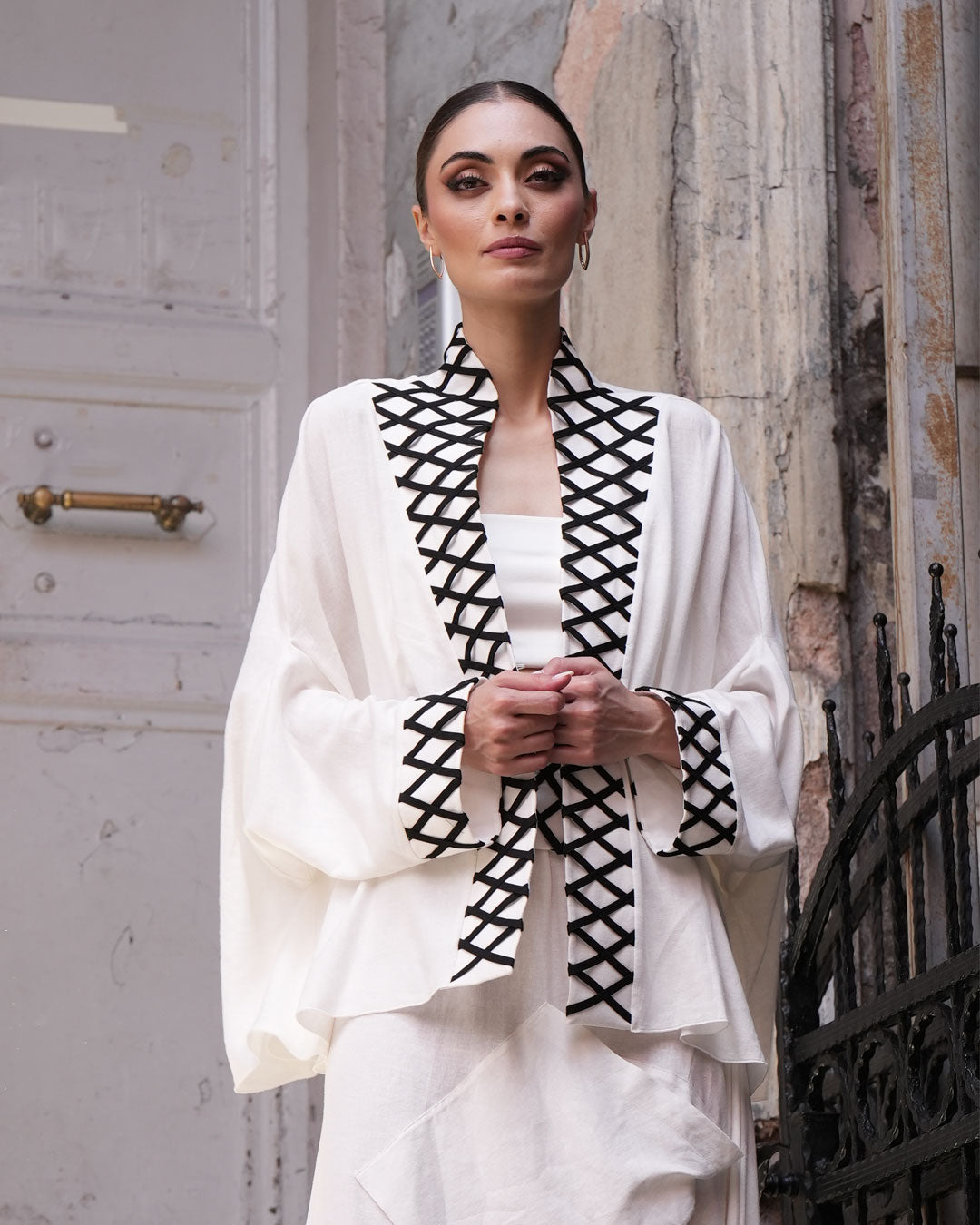 MOZE LINEN JACKET SHORT KIMONO – Burcu Aslan