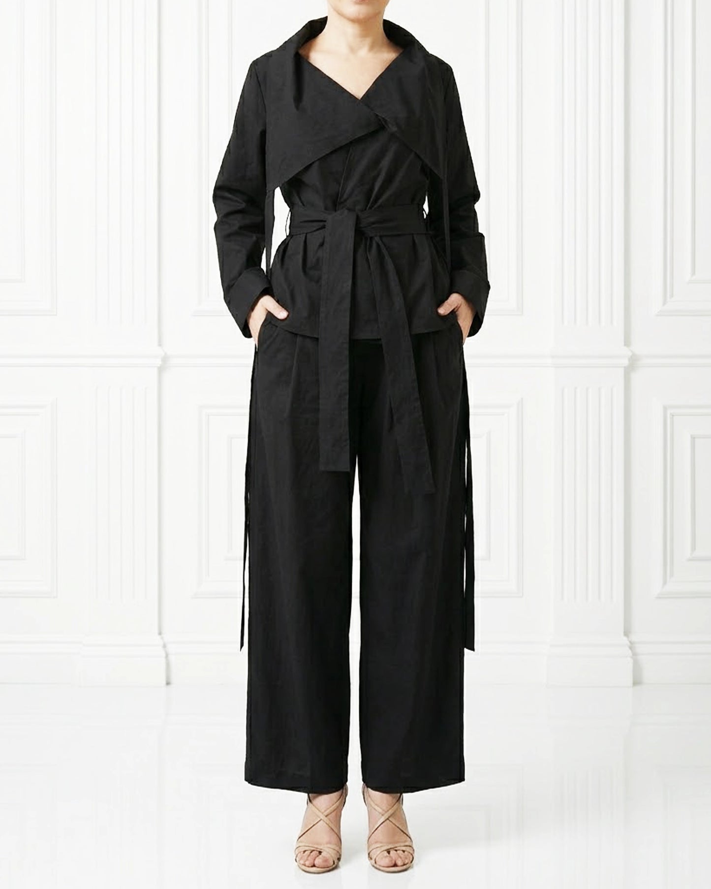 Burcu Aslan TOTAL OUTFIT BLACK, COTTON SET WITH FUNCTIONAL COLLAR (2-PIECE PANTS/SHIRT SET)