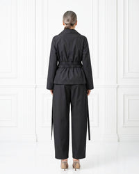 Burcu Aslan TOTAL OUTFIT BLACK, COTTON SET WITH FUNCTIONAL COLLAR (2-PIECE PANTS/SHIRT SET)