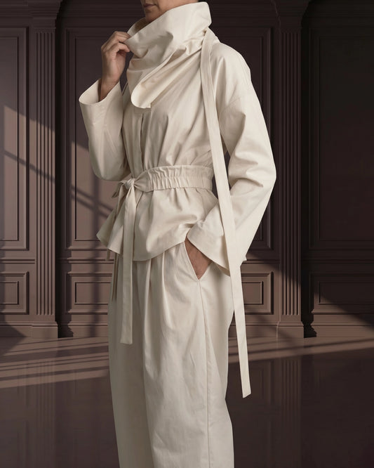 Burcu Aslan TOTAL OUTFIT BONE, COTTON SET WITH FUNCTIONAL COLLAR (2-PIECE PANTS/SHIRT SET)