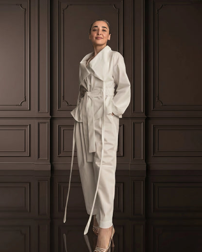 Burcu Aslan TOTAL OUTFIT BONE, COTTON SET WITH FUNCTIONAL COLLAR (2-PIECE PANTS/SHIRT SET)