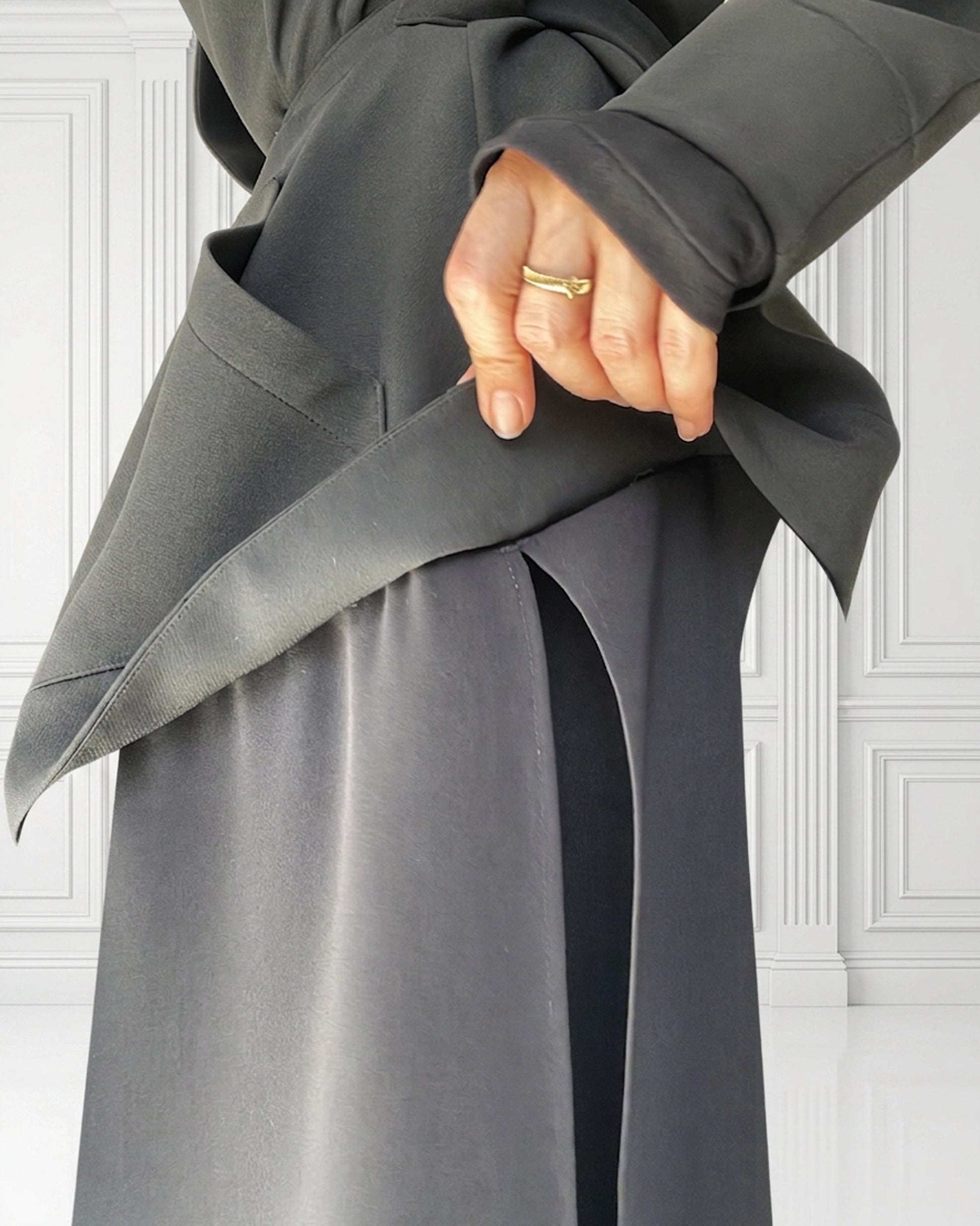 Burcu Aslan Jacket DAPA LONG BLACK ABAYA / JACKET