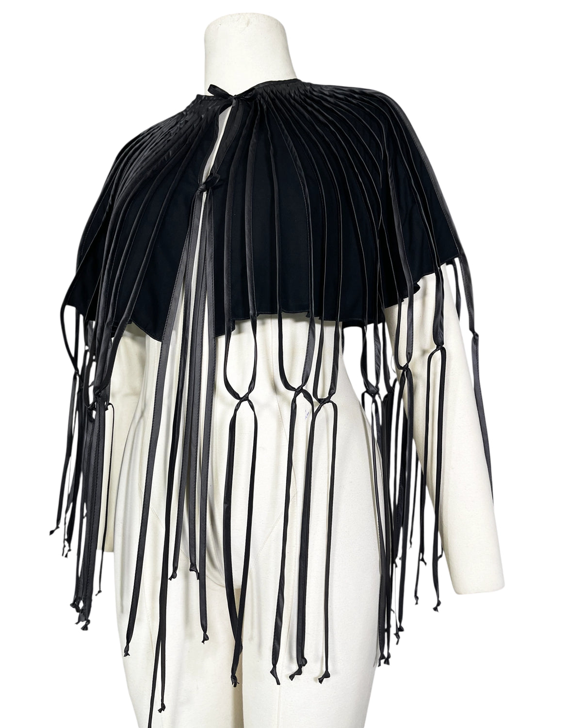 Burcu Aslan Accessory EPU FRINGED CAPE