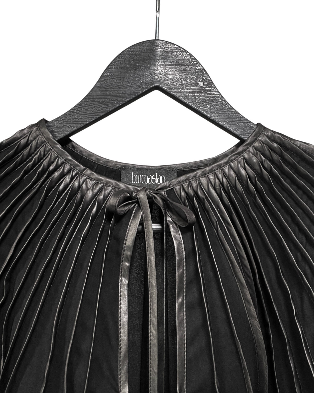Burcu Aslan Accessory EPU FRINGED CAPE