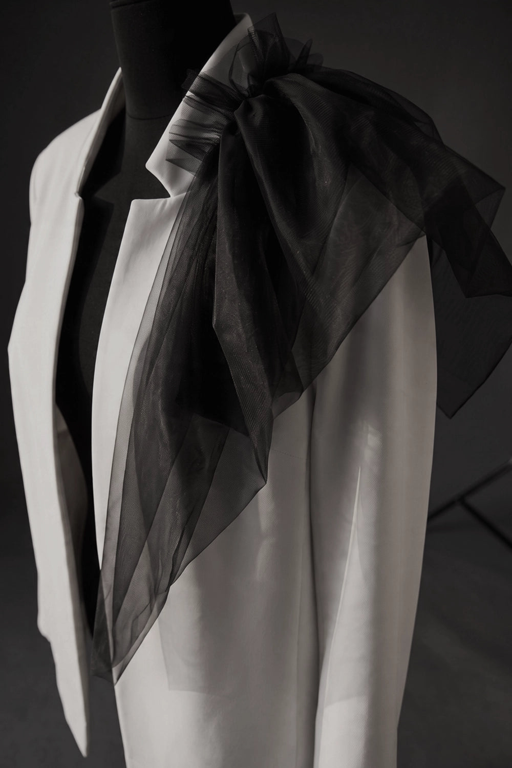 GURA LIGHTWEIGHT OVERSIZED  WHITE JACKET WITH TULLE DETAIL ON ONE SHOULDER