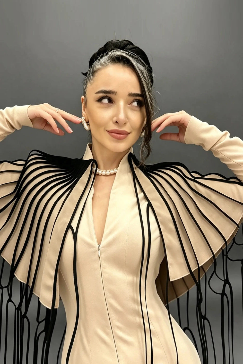 KUMU FRINGED CAPE / CLOAK