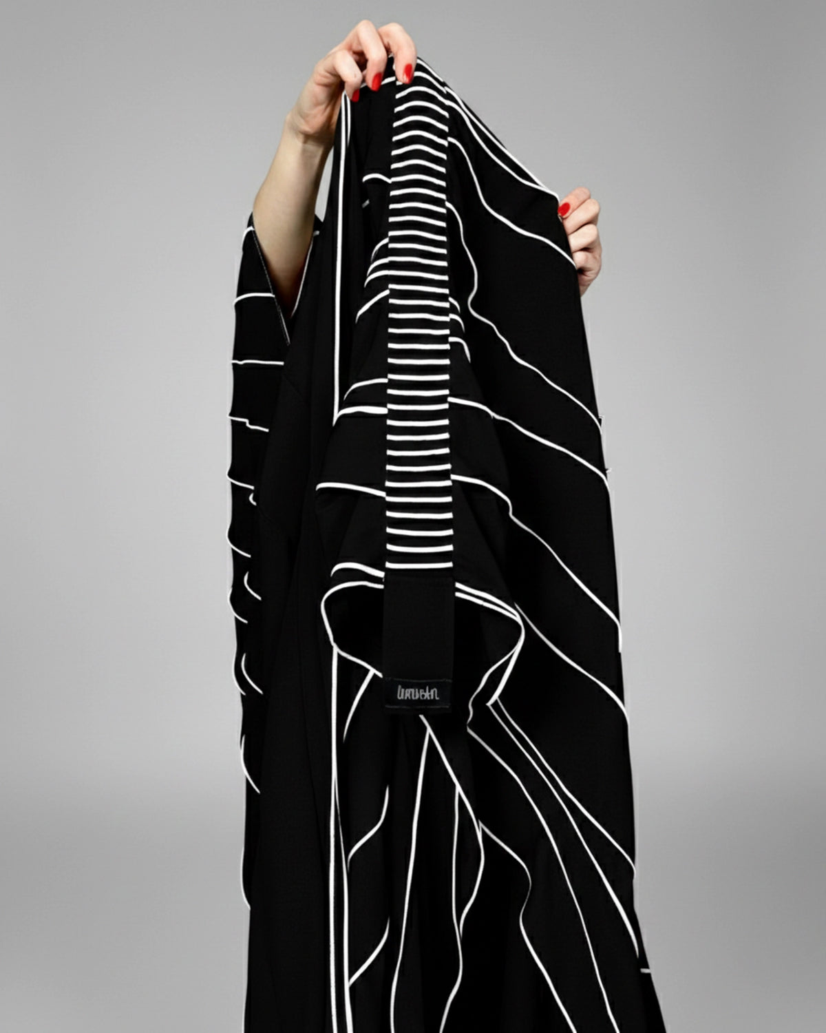 Burcu Aslan Shawl LIMOLA SHAWL