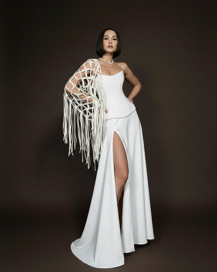 Burcu Aslan TOTAL OUTFIT LOLA TOTAL OUTFIT