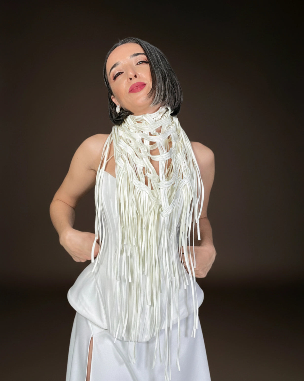 Burcu Aslan TOTAL OUTFIT LOLA TOTAL OUTFIT