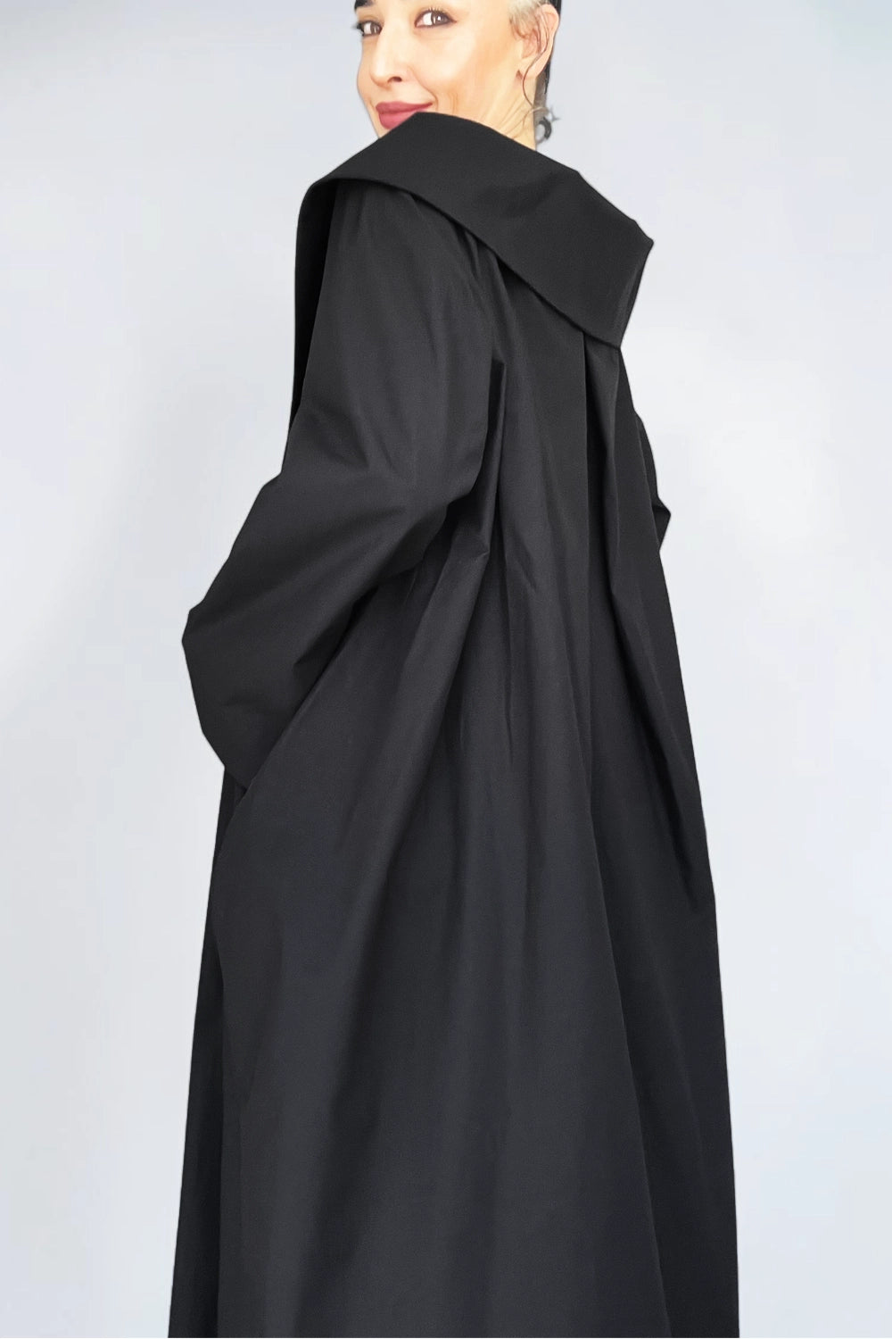 PORE OVERSIZED COTTON ABAYA / LONG DRESS