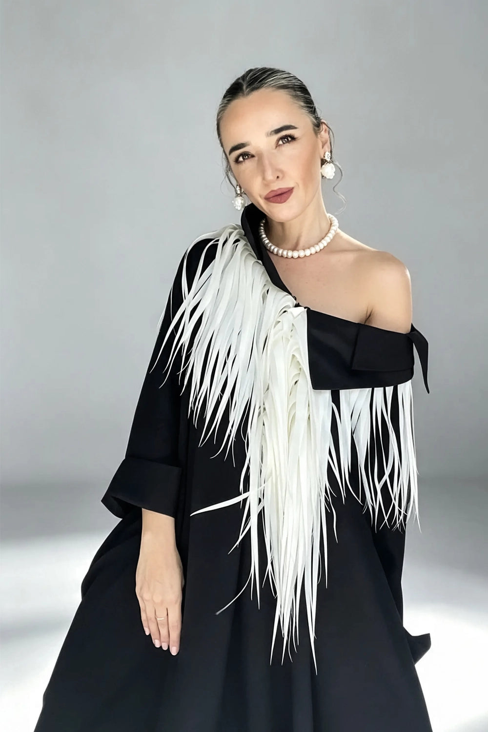 SANURA FRINGED AVANTGARDE COLLAR CAFTAN DRESS