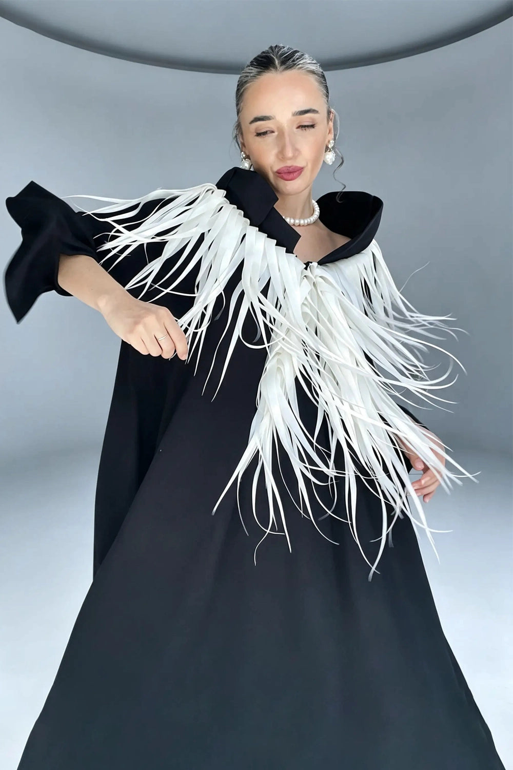 SANURA FRINGED AVANTGARDE COLLAR CAFTAN DRESS