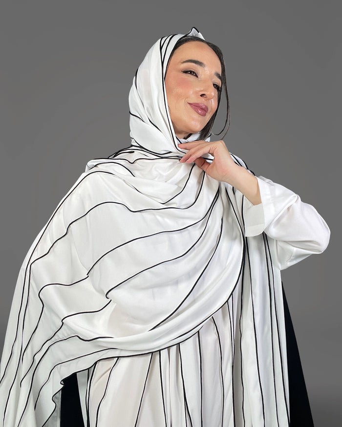 Burcu Aslan Shawl LUSILA SHAWL